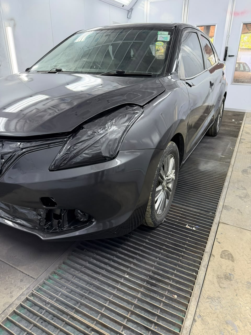 Headlight restoration and clarity polishing at DOP